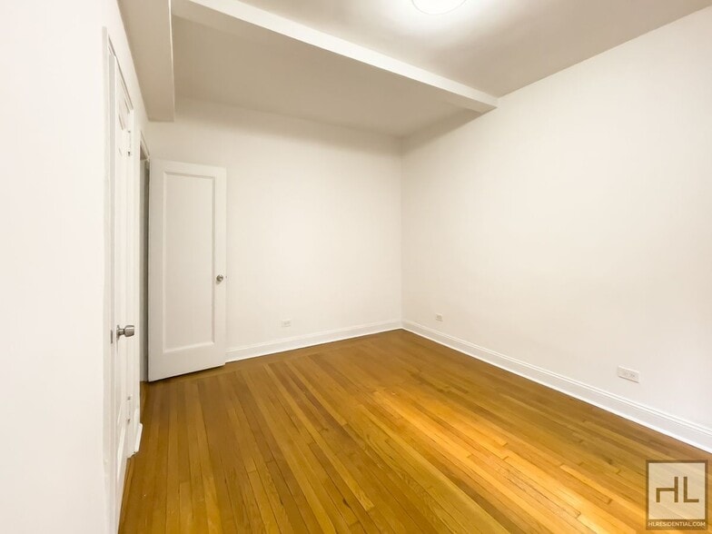 Building Photo - EAST 46 STREET