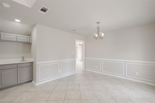 Building Photo - 532 Lake Forest Dr