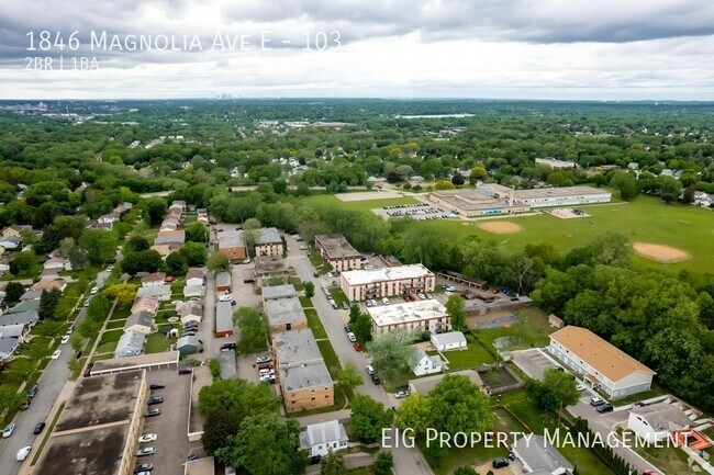 Building Photo - 1846 Magnolia Ave E
