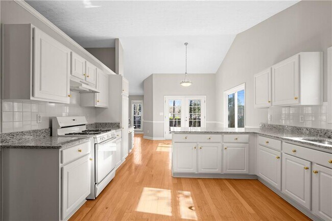 Building Photo - 1840 Heatherton Rd
