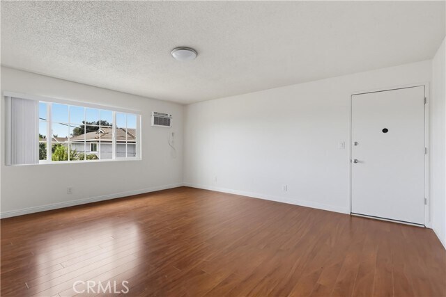 Building Photo - 408 N Electric Ave