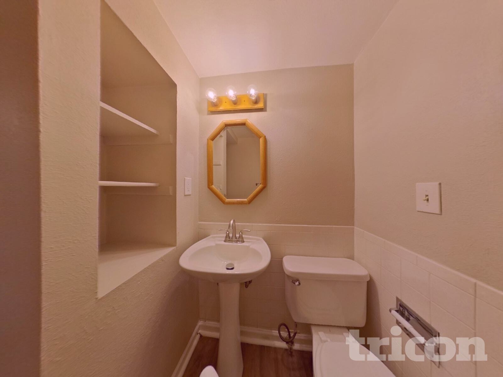 Building Photo - 3057 S Mobile Way