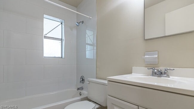 Building Photo - 3675 Estey Ave