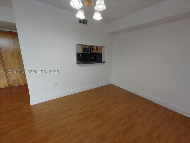 Building Photo - 11800 SW 18th St