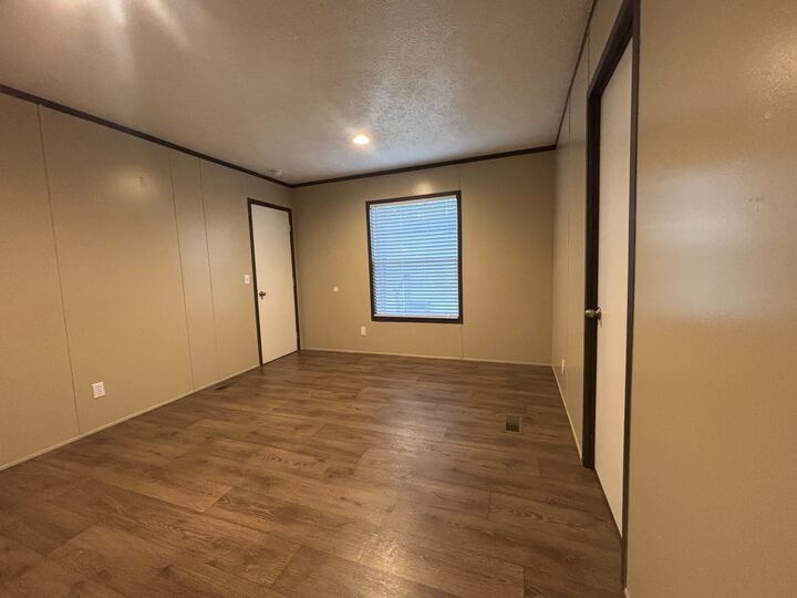 Building Photo - 601 Kathy St