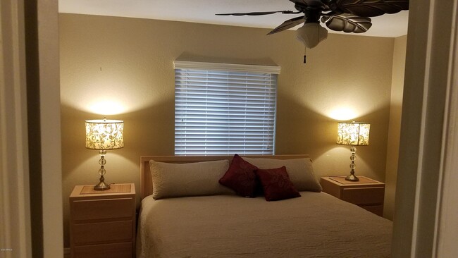 Building Photo - 1861 Montana Vista