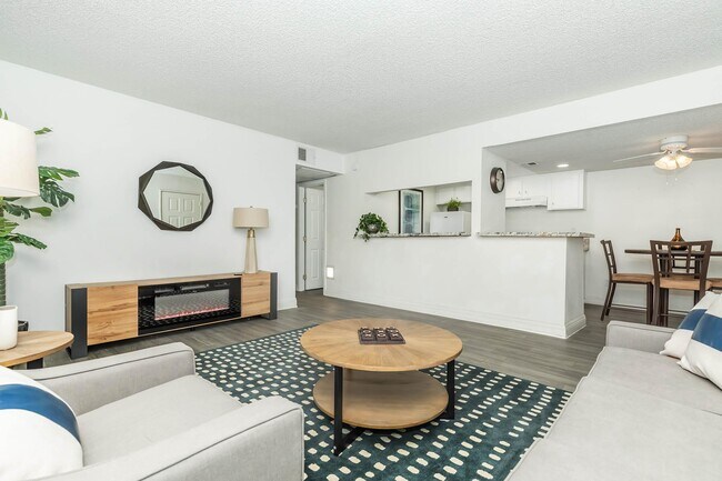 Building Photo - Shadow Ridge Apartment Homes