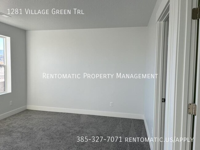 Building Photo - 1281 Vlg Grn Trl