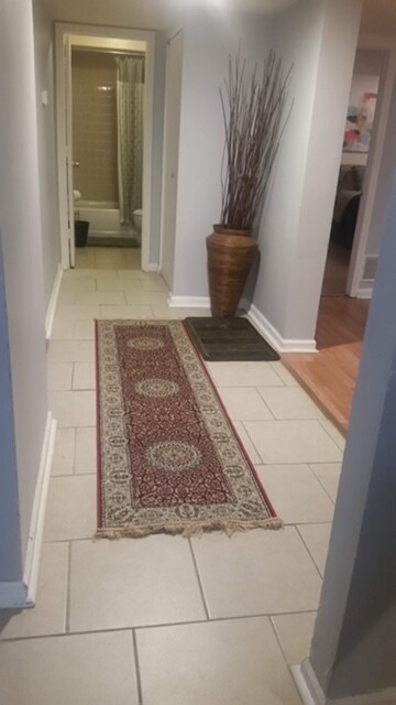 Building Photo - 5017 S Drexel Blvd