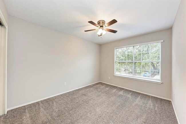 Building Photo - 709 Horizon Trail
