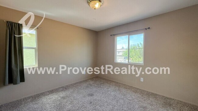 Building Photo - 15015 Kitfox Ln