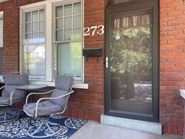 Primary Photo - 273 Thurman Ave