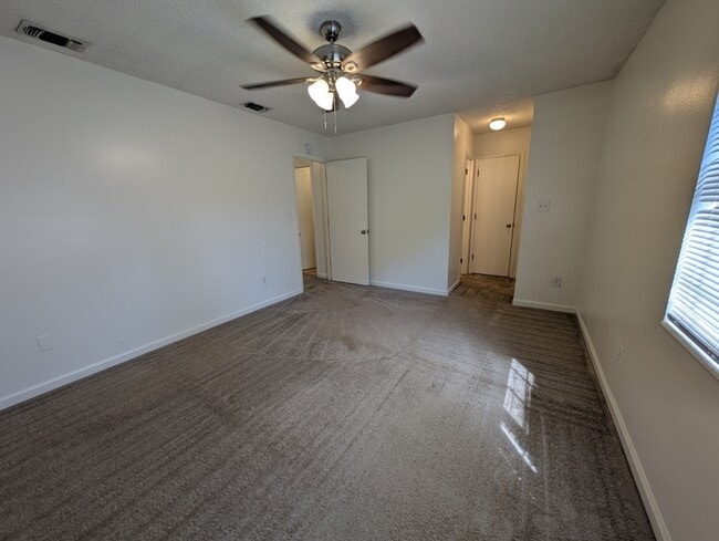 Building Photo - 2397 Gregory Dr