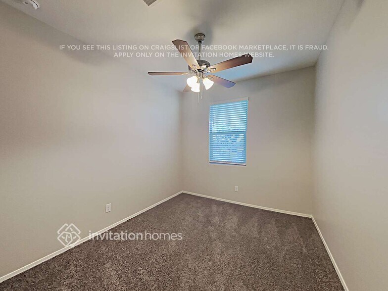 Building Photo - 37664 W Bello Ln