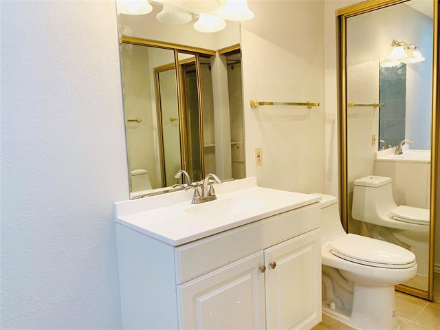 Building Photo - 5200 Martel Ave