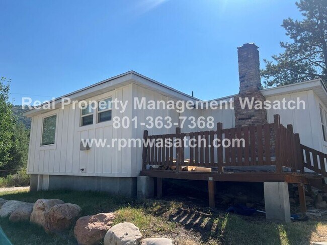 Building Photo - 1388 Country Ln