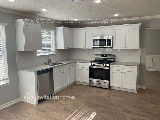 Building Photo - 112 MacBeth Dr