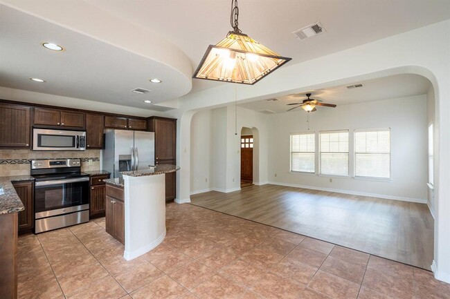 Building Photo - 13604 Caldwell Dr