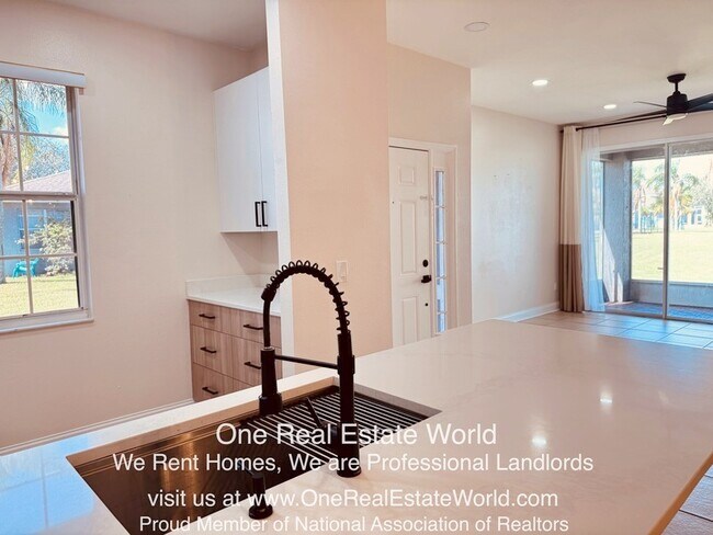 Building Photo - 13507 Summerton Dr