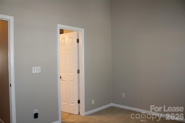 Building Photo - 10118 Frosty Ln