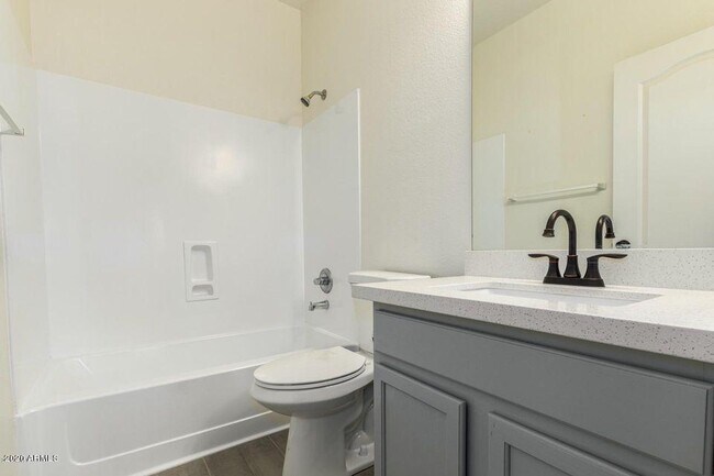 Building Photo - 6444 W Tonto Dr