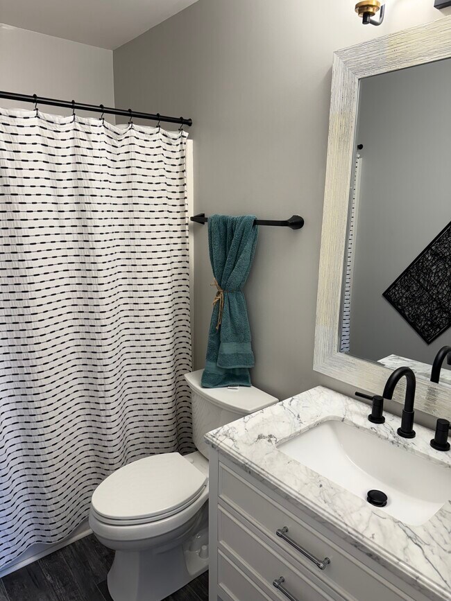 Building Photo - 2271 Crosscut Dr