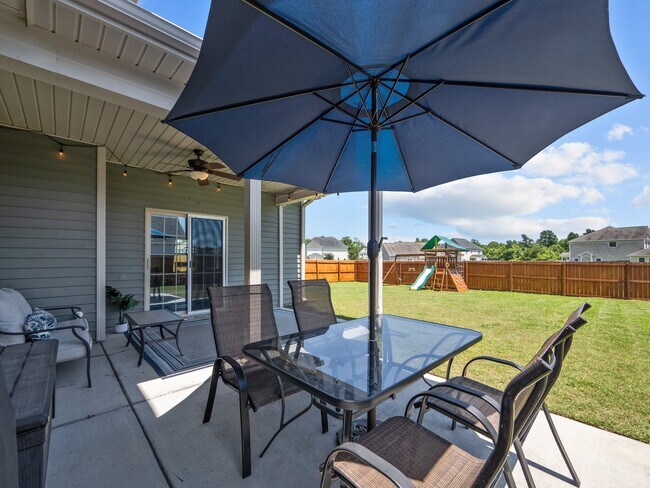 Building Photo - 509 Romper Rd