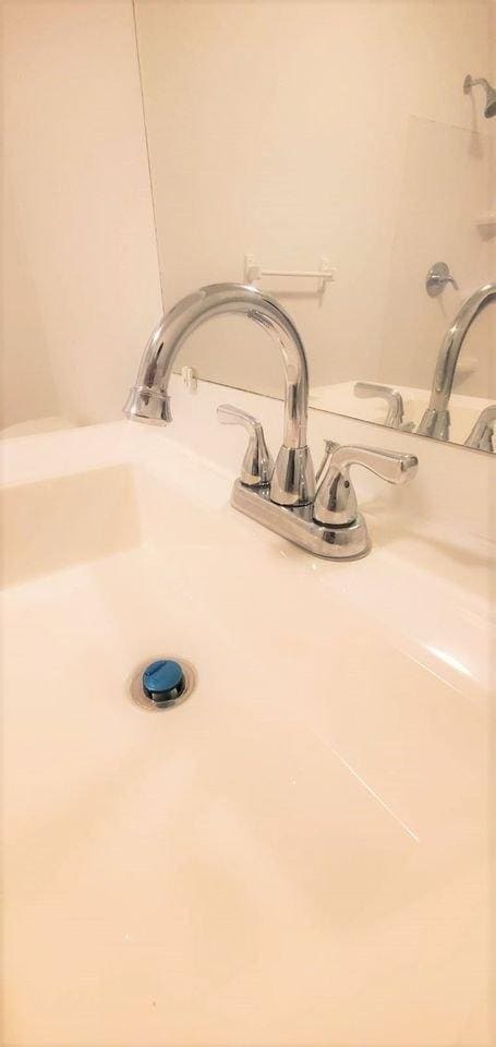 Building Photo - 2165 Rosebud Rd