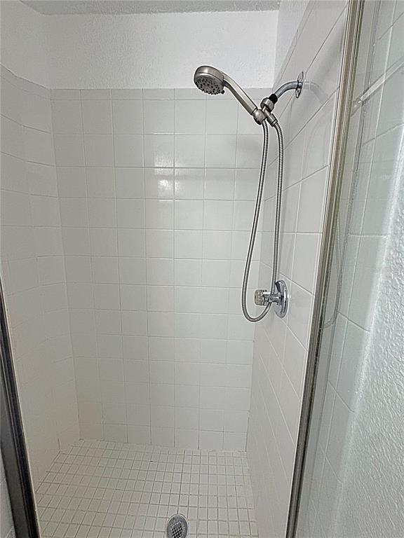 Building Photo - 12261 Sailwinds Dr