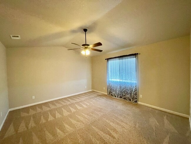 Building Photo - 4478 Granger Dr