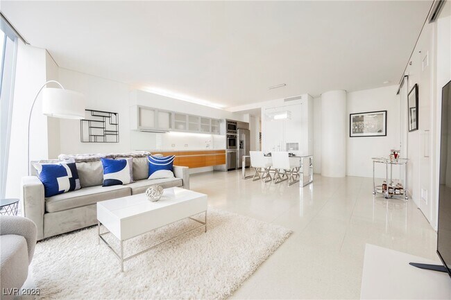 Building Photo - 3726 S Las Vegas Blvd