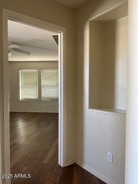 Building Photo - 2057 S Starling Dr