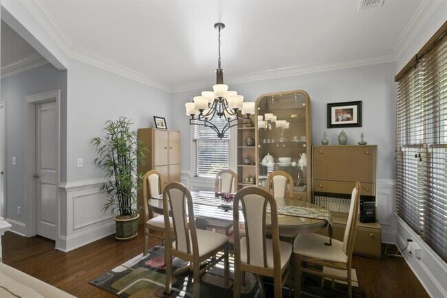 Building Photo - 5840 Vista Brook Dr