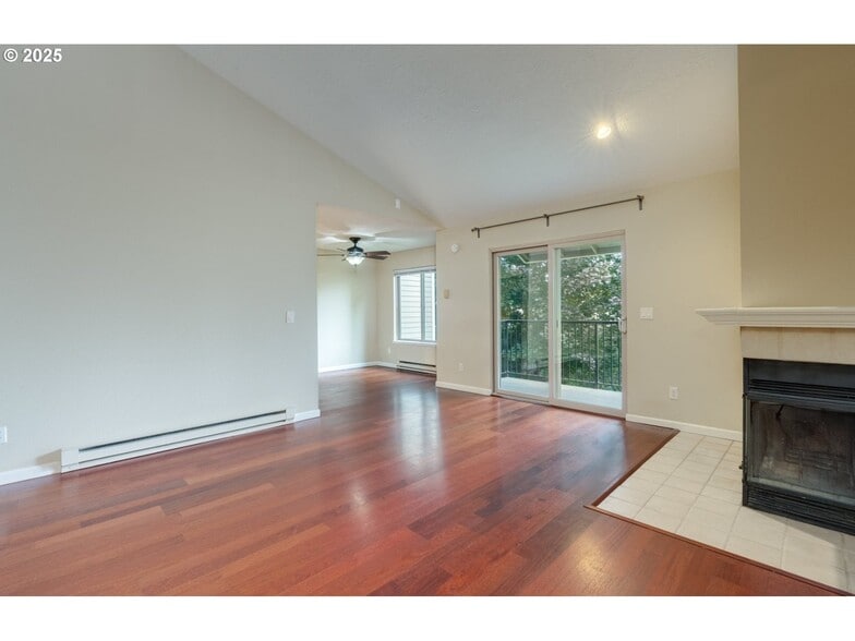 Building Photo - 86 Kingsgate Rd