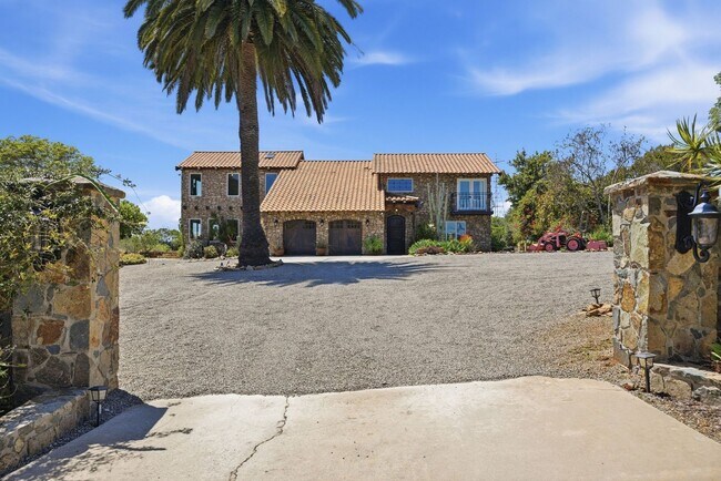 Building Photo - Luxury Custom Remodeled Home with Ocean & Mesa Views on 4.4 Acres in Elfin Forest – Private Resor...
