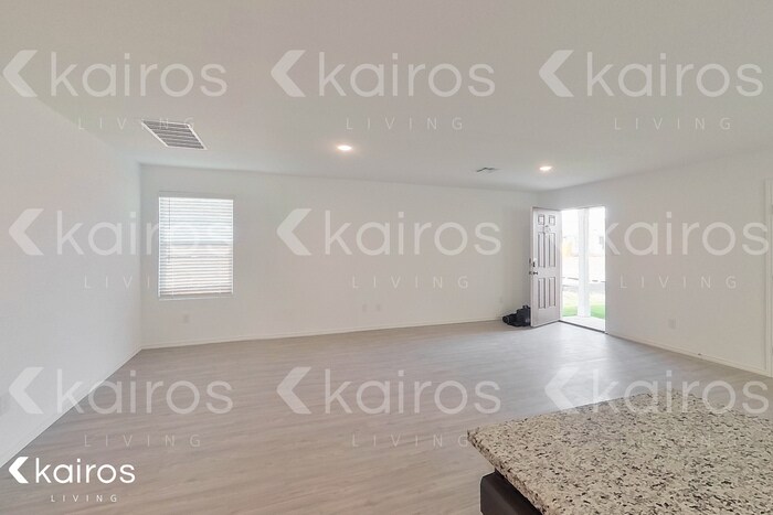 Building Photo - 14303 Estuary Pl