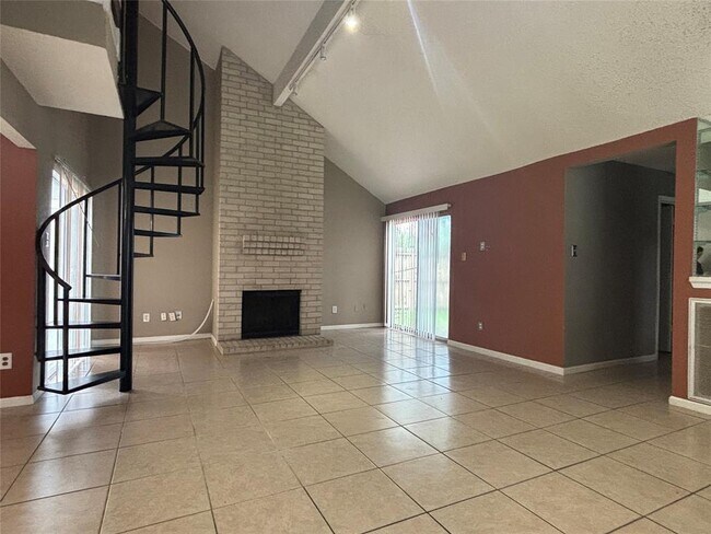 Building Photo - 8706 Belle Glen Dr