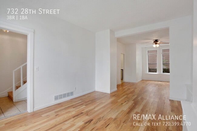 Building Photo - 732 28th St