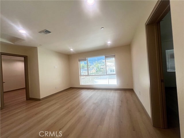 Building Photo - 1514 E Woodbury Rd