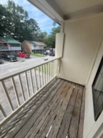 Building Photo - 103 Kimeran Ln APT B