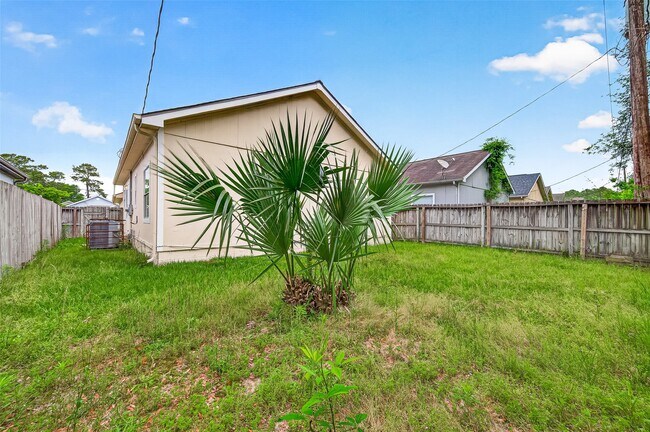 Building Photo - 11918 Greensbrook Forest Dr