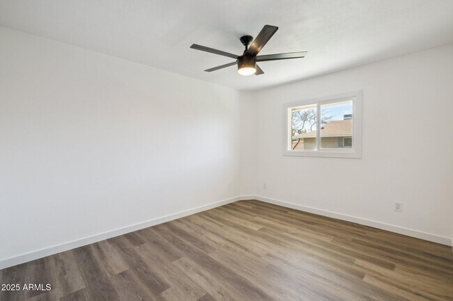 Building Photo - 6173 N Granite Reef Rd
