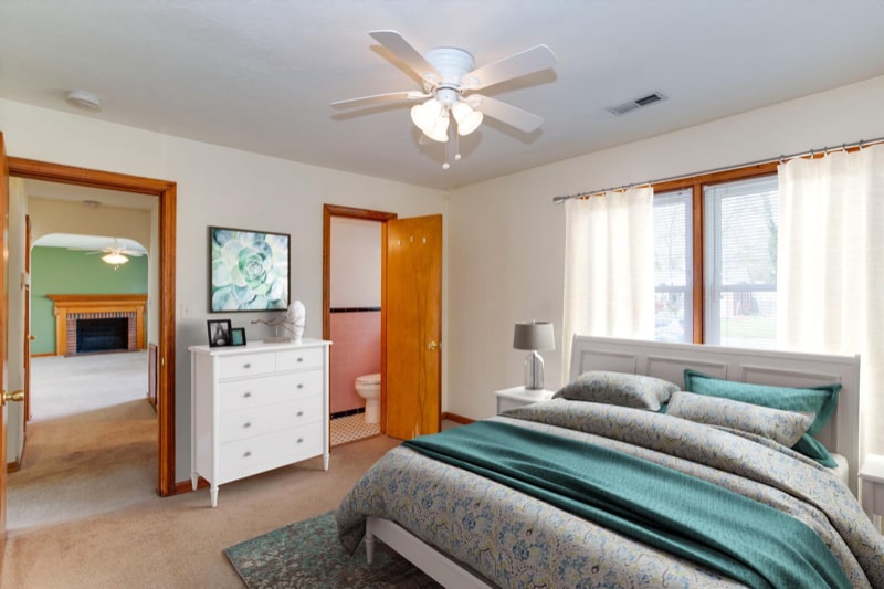 Building Photo - 45 St Albans Dr