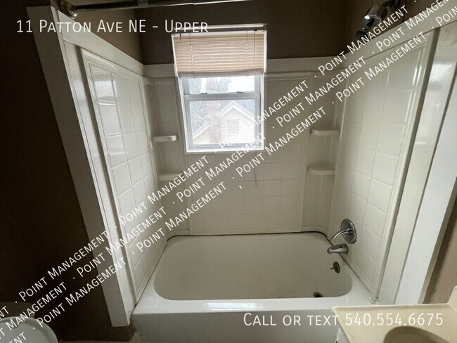 Building Photo - 11 Patton Ave NE