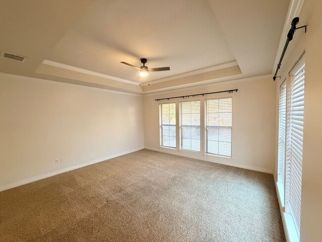 Building Photo - Half off first month rent! Gated Community close to Barksdale Air Force Base... W/Community Pool