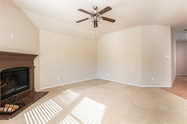 Building Photo - 5201 Bear Valley Dr