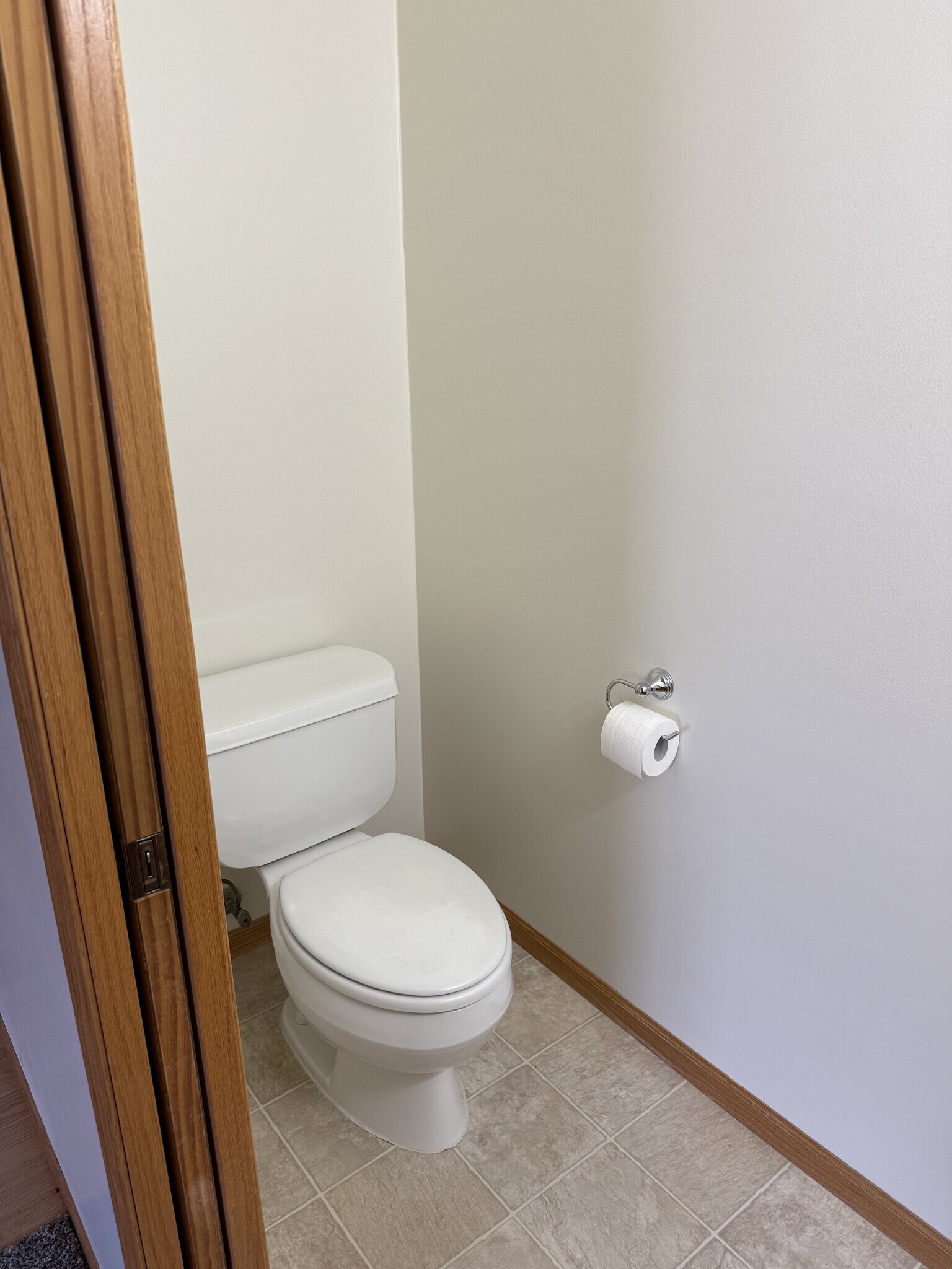 Building Photo - 5293 Manchester Dr