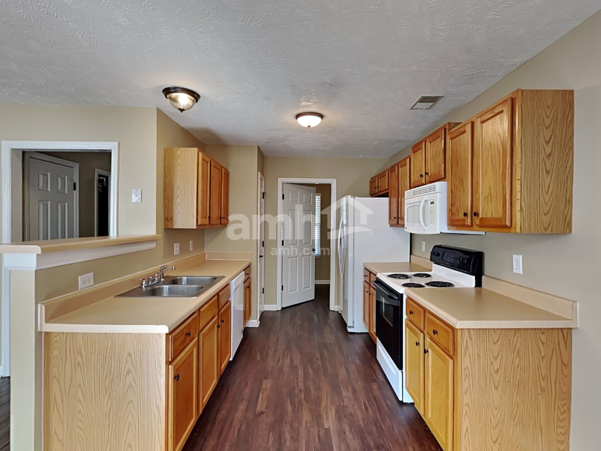 Building Photo - 4861 Nina Marie Ave