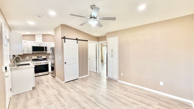 Building Photo - Lovely Newer Construction, Detached ADU Guest Home, on Private Property in Quiet Neighborhood of ...