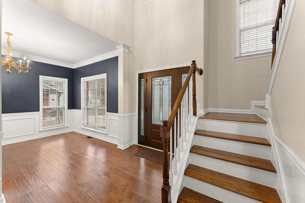 Building Photo - 2309 Wickingham Dr NE